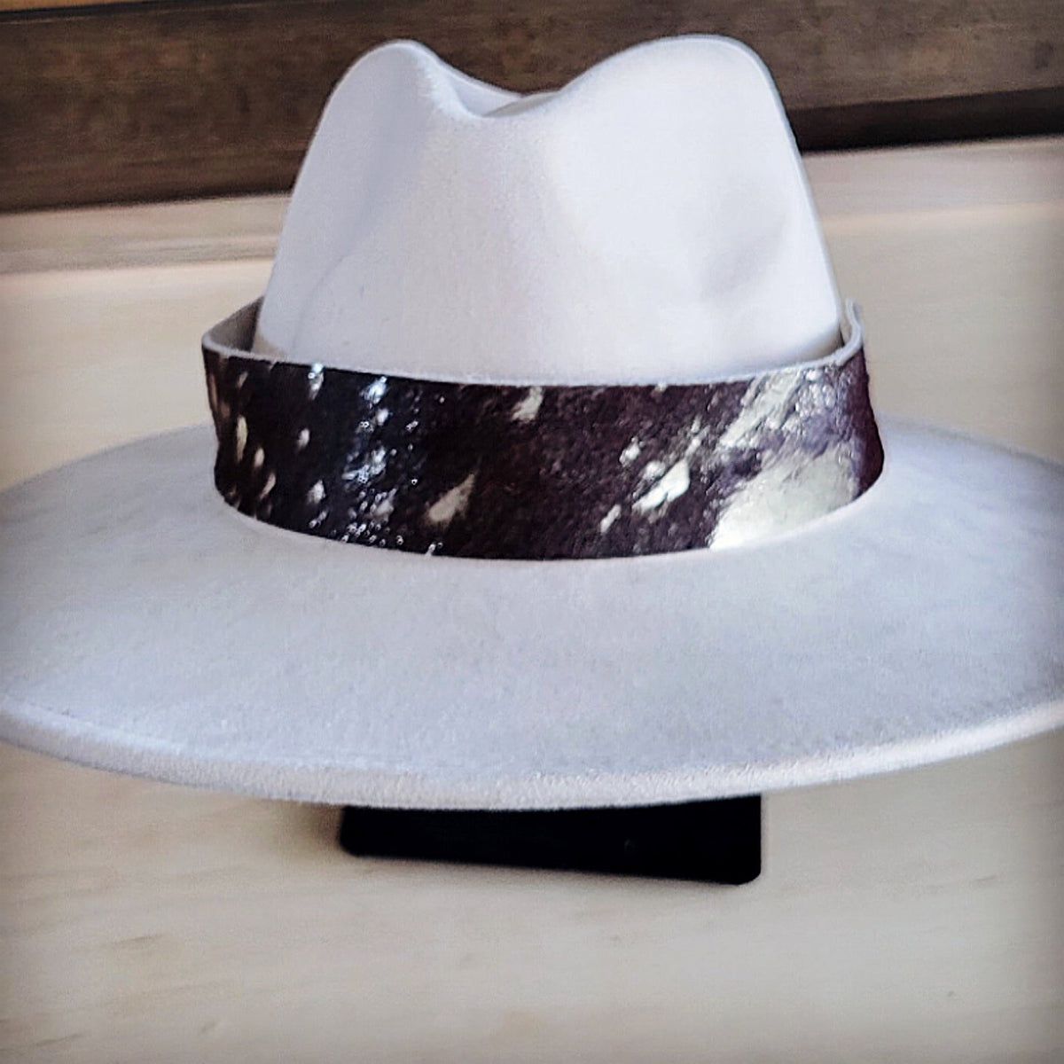 **Wide Genuine Hair Hide Silver Metallic Hat Band Only 953z